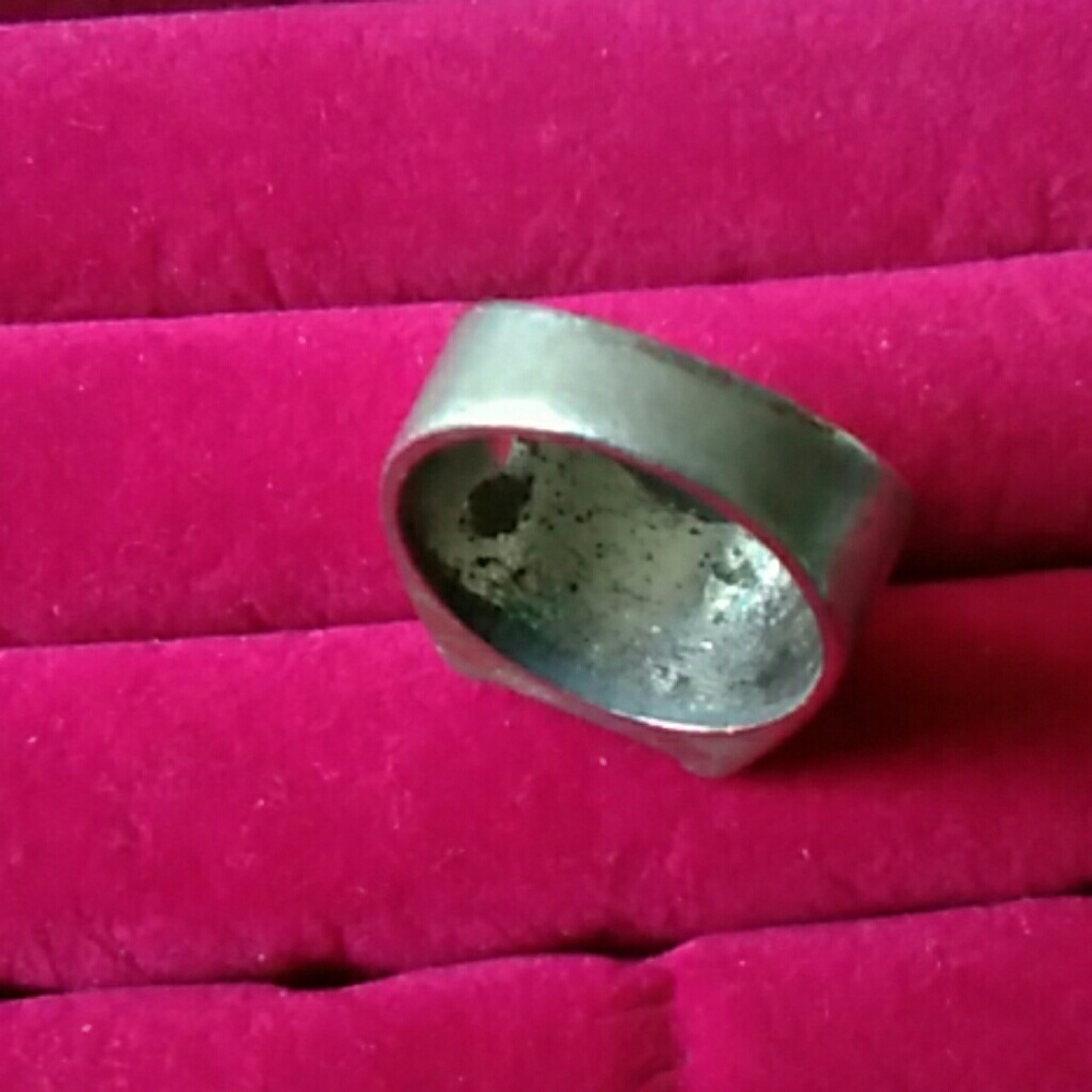Size 11 vintage ring mens - Picture 3 of 4